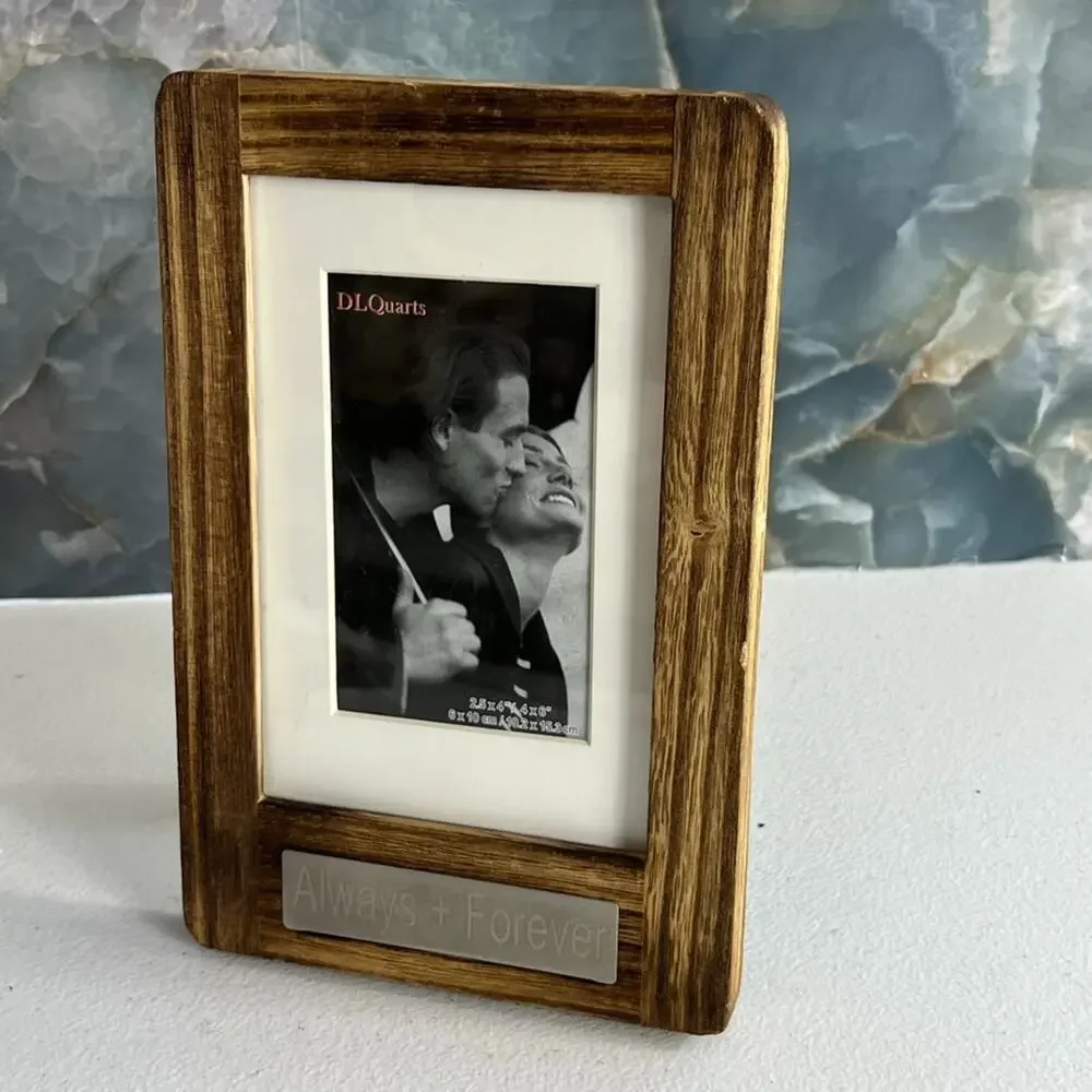 DLQuarts Wooden Picture Frame 2.5 x 4